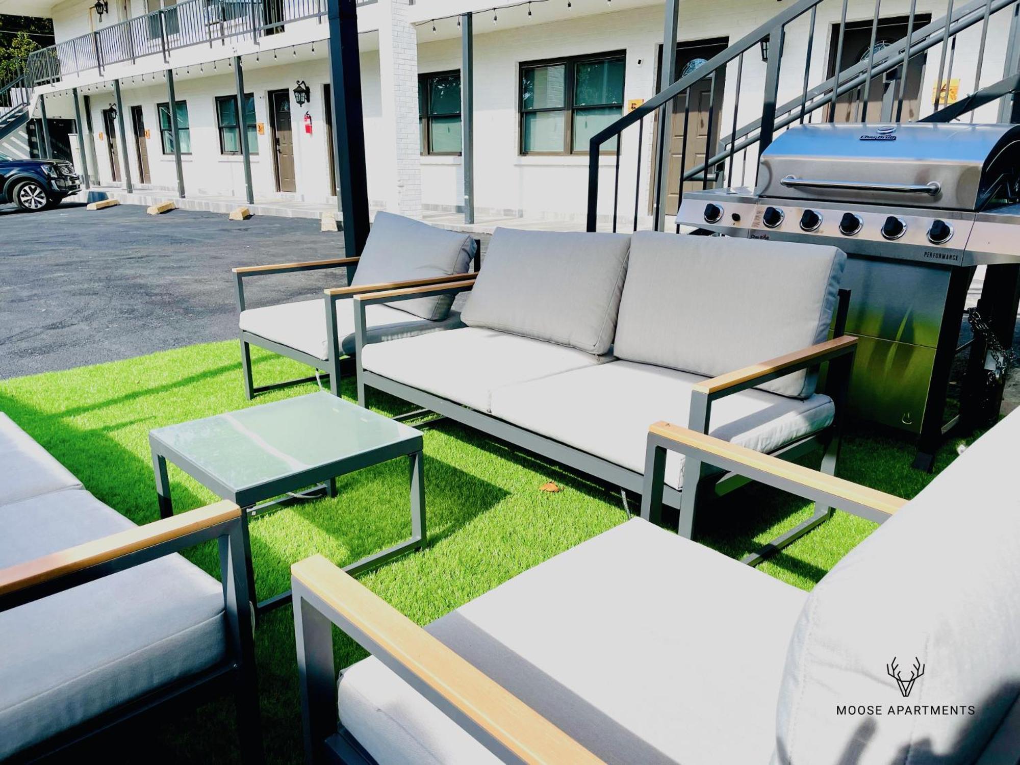 The Moose #6 - Modern Luxe Studio With Free Parking & King Bed メンフィス エクステリア 写真